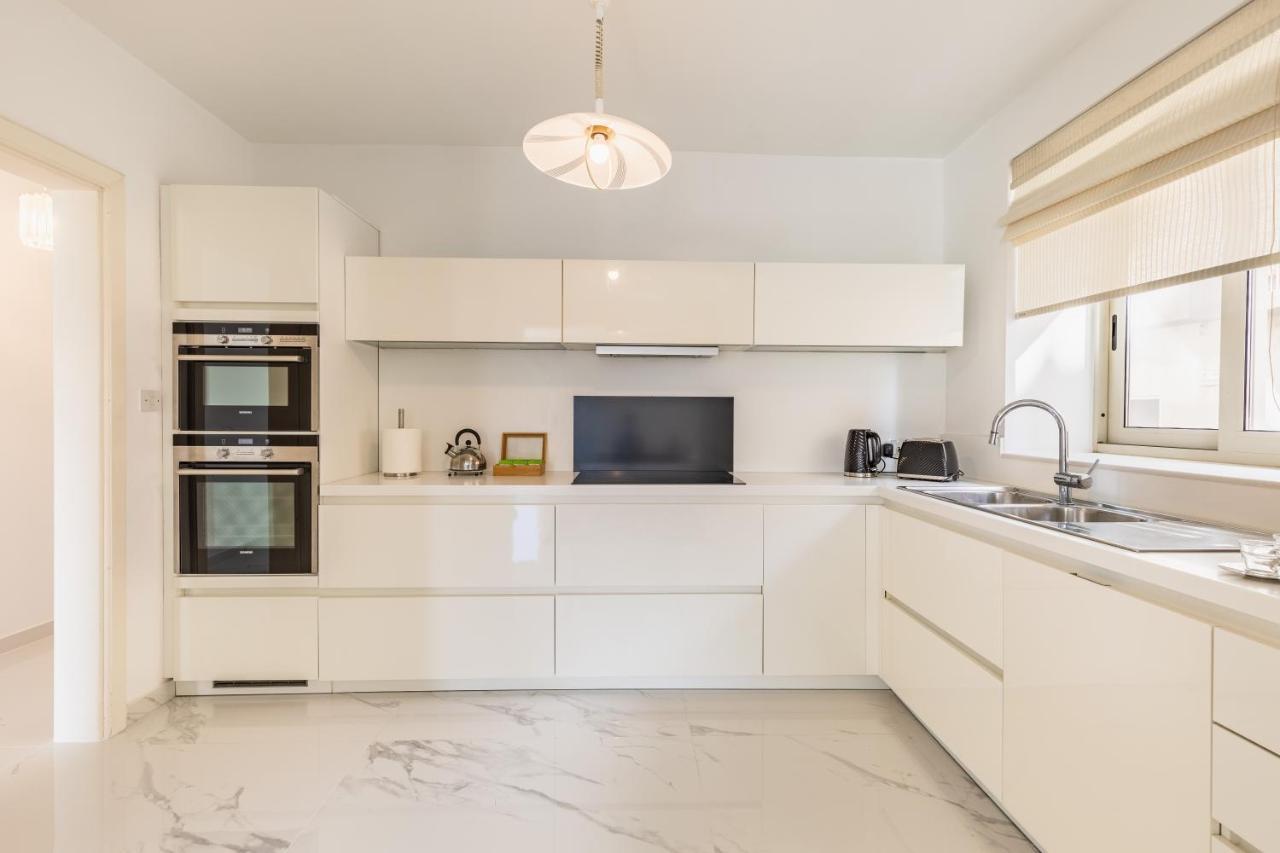 Stunning - Sunnyside 3-Bedroom Sliema Exteriör bild