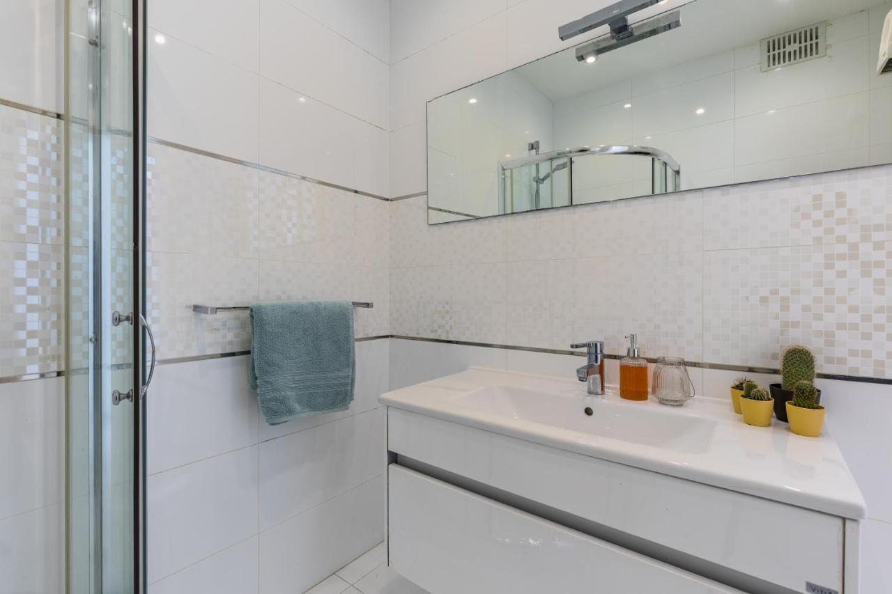 Stunning - Sunnyside 3-Bedroom Sliema Exteriör bild